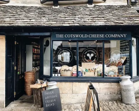 Milk Vending Machine at BURFORD